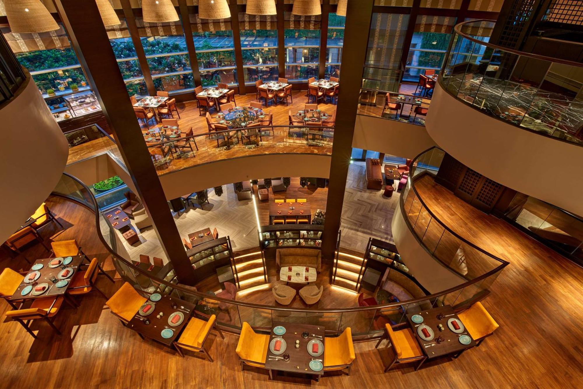 Park Hyatt Chennai Hotel Exterior foto