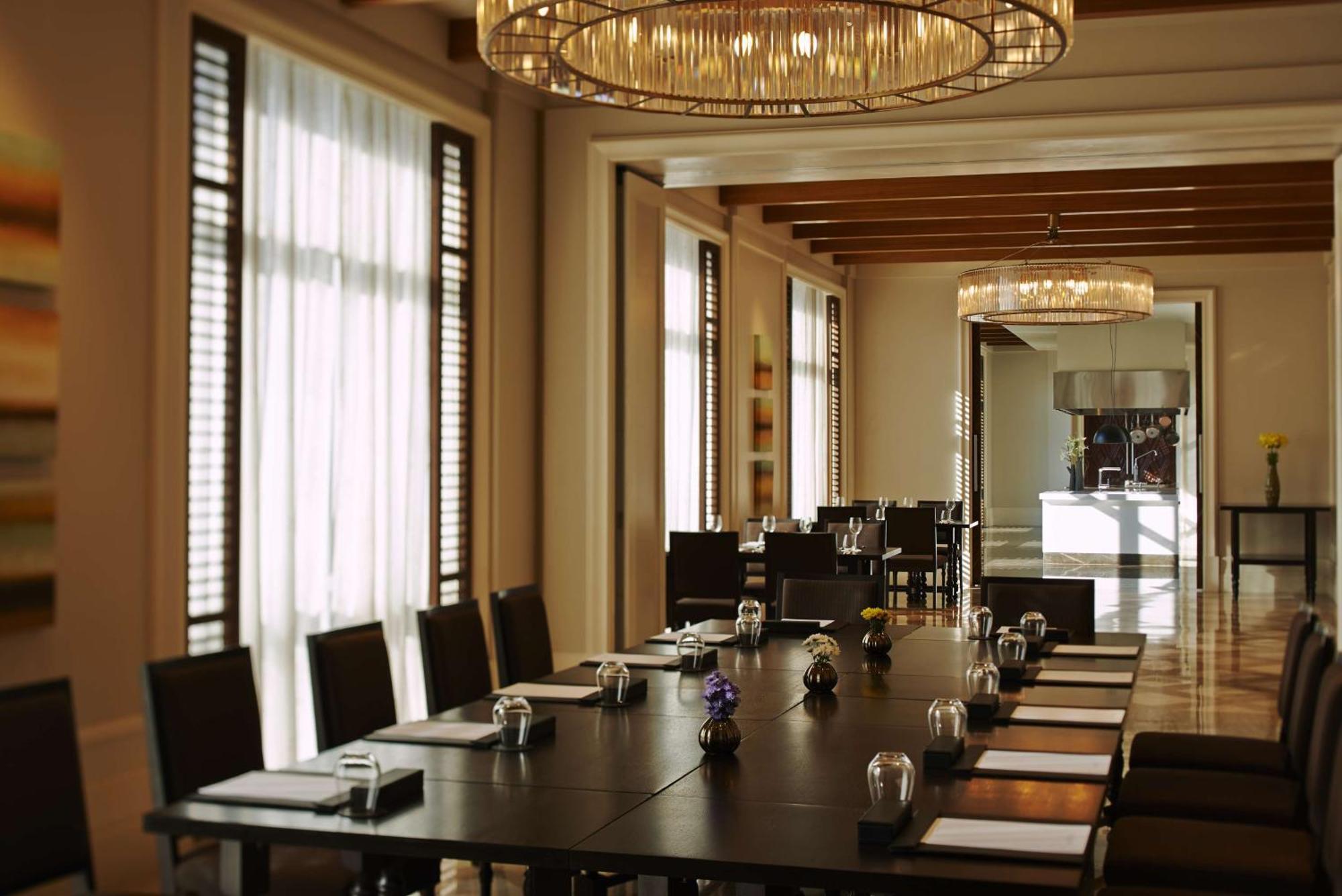 Park Hyatt Chennai Hotel Exterior foto