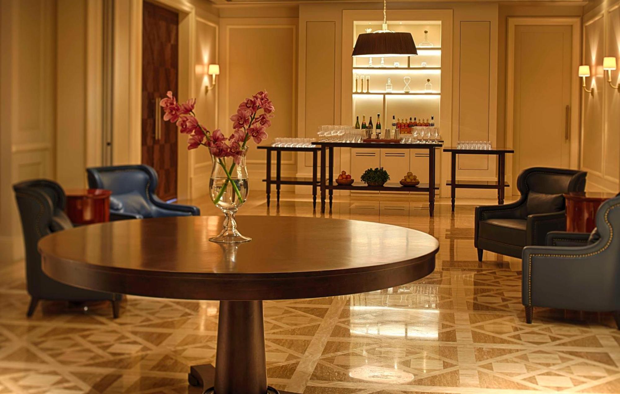 Park Hyatt Chennai Hotel Exterior foto